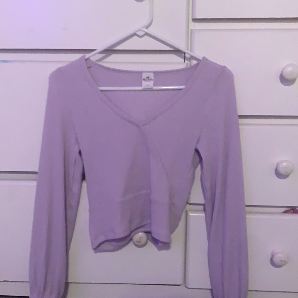 purple hollister shirt